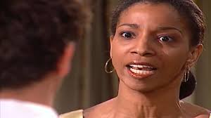 Saiba tudo sobre Adriana Lessa