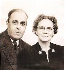 Historien om Løvøen Gård: Kom fra andre siden av Atlanterhavet for å lære  om sine røtter på Lauvøya