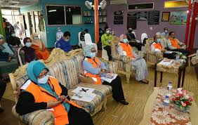 Maksimum sebanyak rm1,000 sekeluarga sebulan. Kementerian Pembangunan Wanita Keluarga Dan Masyarakat