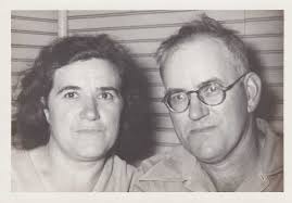 Hard hitting journalism from, "The Ellijay Courier." Thursday, Aug 18,  1881. Page 3. It's unclear to me if the "amazed lookerson" were people or  other groundhogs. If they were people, why did