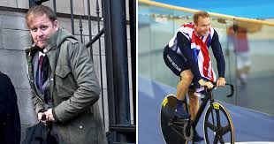 何度イッても無視して鬼突き！ショートカット美女がビクンビクン痙攣アクメ