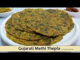 23 Gujarati Thepla Recipe In Hindi By Cooking With Smita Methi Thepla Fenugreek Flat Bread Youtube Recipes Cooked Chicken Recipes Cooking