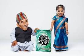 Short And Sweet World S Shortest Man And Woman Meet Guinness Guinness World Records Short People
