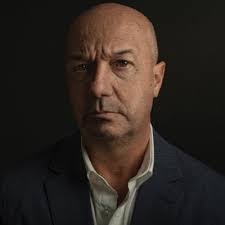 Freddy Campos's Instagram, Twitter & Facebook