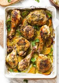Herby One Pan Chicken With Oranges Chicken Thighs And Drumsticks Marinated In An Easy Herb And Citrus Packed Yum Yum Chicken One Pan Chicken Chicken Recipes