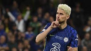 On the club level, he missed just one match for. Jorginho Gewinnt Den Besten Spieler Chelsea Gewinnt Den Uefa Preis
