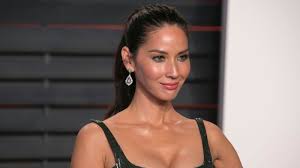 1 day ago · john mulaney and olivia munn are expecting a baby. Olivia Munn Reveals She Froze A Bunch Of Her Eggs Abc News