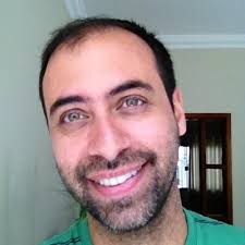 Há 5 anos eu fiz uma escolha que mudaria minha vida completamente.  Matriculada no doutorado no IAL, recebi a proposta de ingressar na Danone  em uma vaga com prazo determinado de 9