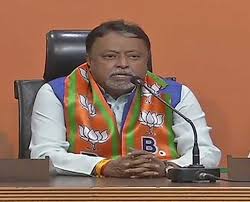 In a major jolt to the bjp following its defeat in the west bengal assembly elections, its national vice president mukul roy returned to his former party the trinamool congress (tmc) on friday. Bjp S Mukul Roy Named Conspirator In Cid Chargesheet In Tmc Leader S Murder