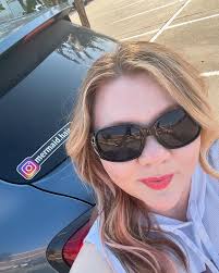 Mindy Warren (@mermaid.hair._) • Instagram photos and videos