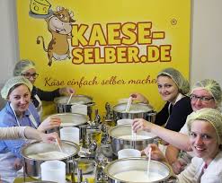 Beginnen sie mit frischer, warmer milch. Kase Selber Machen Www Kaese Selber De