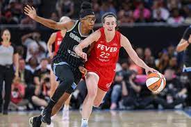 WNBA legend brushes off Caitlin Clark complaints as Angel Reese sends  'personal' message | Irish Star