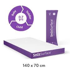 Auch wichtig beim kauf von kinderbett matratzen zu beachten ist, dass diese mit trittfesten kanten ausgestattet sind. Snuz Surface Wandelbare Matratze 0 7 Jahre 140x70cm Kidswoodlove