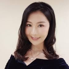 Faye Chan's Instagram, Twitter & Facebook