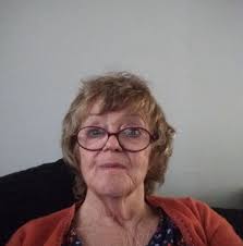 Having thought I came from a small family I have recently found out that my  great grandfather William Lloyd had 15 siblings. The family home was in  Burton and I'd be interested