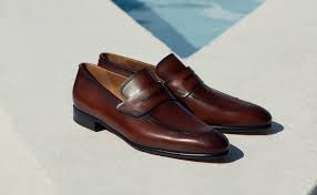 This iconic american shoe company was established in 1908 in malden, massachusetts by marquis mills converse. Top 10 Most Popular Shoe Brands