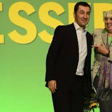 Cem özdemir (grüne) eben in der ard sinngemäß: Das Spitzenduo Der Grunen Politik