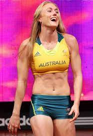 Lolo jones is an american athlete specializing in 60m and 100m hurdle races. Sally Pearson The Favorite Beat Lolo Jones At Olympics Pictures