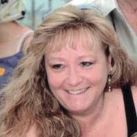 Dana Avery's Instagram, Twitter & Facebook