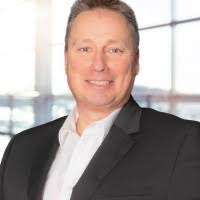 Daniel Beaton's Instagram, Twitter & Facebook