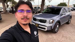 Kia Everlasting Silver Telluride 2025