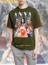 ANYA TAYLOR JOY T-shirt