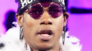 Booker T: "Kadang-kadang, kau takkan jumpa jalan balik dari benda tu, dan  aku rasa Velveteen Dream akan jadi salah seorang daripada orang yang  sepatutnya ada karier yang hebat kalau. Itulah pengakhiran cerita tu." :  r/SquaredCircle