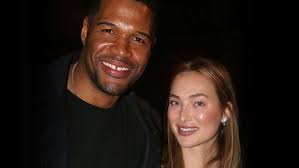 14.04.2021 · michael strahan current girlfriend and ex wives: Kayla Quick Inside The Life Of Michael Strahan S Girlfriend Naibuzz