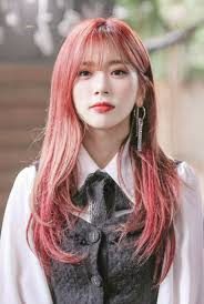 At 00.00 kst monday (18/10) we got a teaser photo of minji. 210831 Happy Birthday Wonyoung 9gag