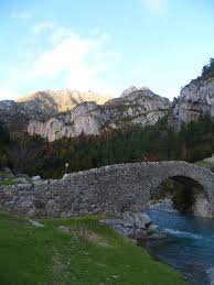 Pin De David Walker En Paisajes Maravillosos Del Alto Aragon Puentes Aragon Huesca