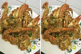Ketam masak lemak cili padi (crab cook with coconut and chilies). Nikmati Ketam Cili Masak Sendiri Puas Hati