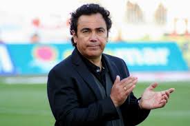 Hugo sánchez agradeció a chucho ramírez el ofrecimiento del puesto de dt para pumas, pero aseguró que por el momento no lo tomará. Pude Llevar A Pumas Al Pentacampeonato Hugo Sanchez Estadio Deportes