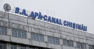 Directorul Adjunct Al S A Apă Canal Chisinău Vladimir Mocreac Reţinut Pentru 30 De Zile De Ce Este Acuzat Building Multi Story Building Structures