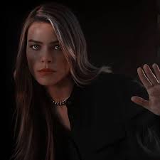 Пин от пользователя l Hellie на доске EMILY