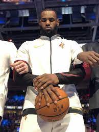 Pin By Hamdoon On Nba Cle Nba Lebron James Lebron James King Lebron James