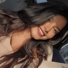 Tania Miranda's Instagram, Twitter & Facebook