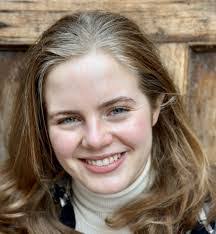 Grace Devaney's Instagram, Twitter & Facebook