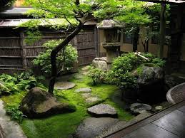 Kleinen Japanischen Garten Anlegen Tipps Und Schone Gestaltungsideen In Bildern Eolkiya In 2020 Meditation Garden Japanese Garden Design Zen Garden Design