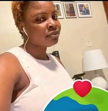 Pridan ak Afrikèn sa mesye lap ekri mou epi mande nou video toutouni kou  nou fin voyel lap mande lajan poul pa pibliye nou Si nou pa bay kob li  mande a