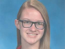 DAR honors 15 students