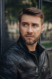 Штокбанта), сразу после этого стал работать в театре «буфф». Artyom Anchukov Aktyor Biografiya Rossijskie Aktyory Kino Teatr Ru