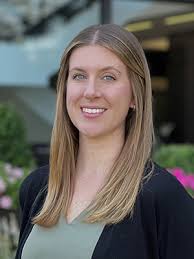 Associates : Hinds Financial Group