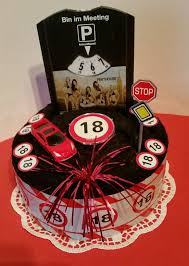 Geburtstag Handtuchtorte Zum 18 Geburtstag Fur Manner Sammeln Seltenes Saisonal Geschenkideen Geschenkideen Geburtstag Geschenke Zum Geburtstag