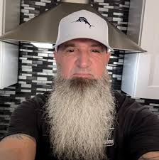 Jeanie is learning the hard way what Cleveland learned twice but Pat Riley  said hell no & that's why they left Miami. She allowed LeBron & his yes man  to destroy her