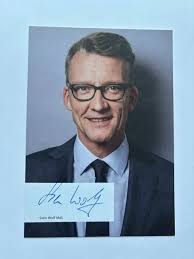 HANDSIGNIERTE AUTOGRAMMKARTE , SVEN WOLF , MdL EUR 1,00