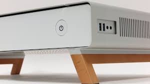 Pc gehäuse begehrte cases im überblick computer bild. Cryorig Taku Designer Desktop Gehause Mit Holzfussen Im Praxistest