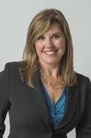 Leslie Lester's Instagram, Twitter & Facebook