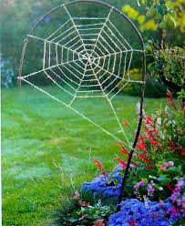 The Country Beyond The Rainbow Decorative Garden Spider Web Garten Garten Deko Diy Gartendekoration