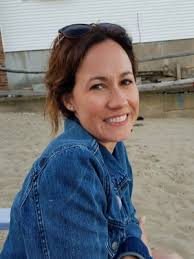 Courtney Short's Instagram, Twitter & Facebook