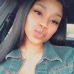 Kimberly Witter's Instagram, Twitter & Facebook